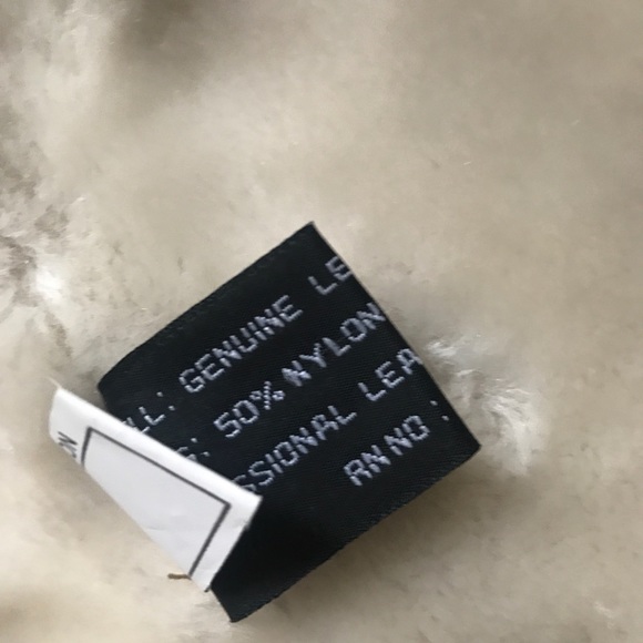 Genuine leather coat - Picture 3 of 5